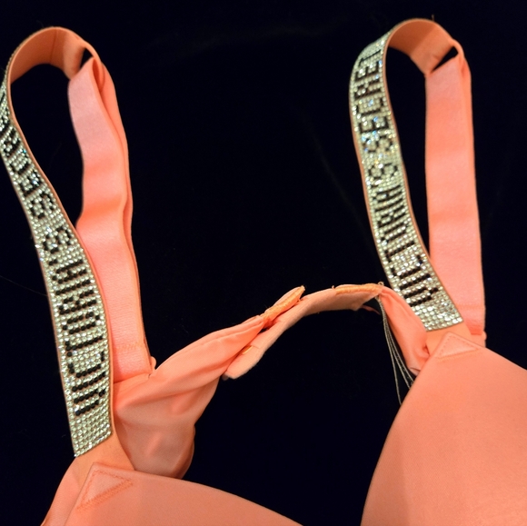 Victoria Secret padded bra - Picture 2 of 4